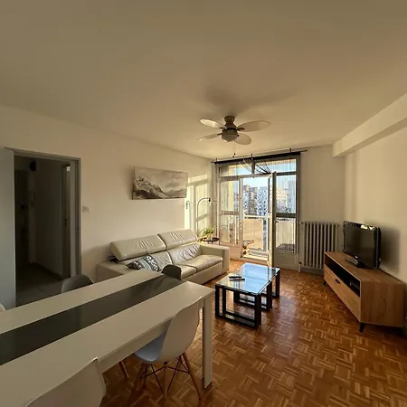 Les Balcons De La Cartoucherie *